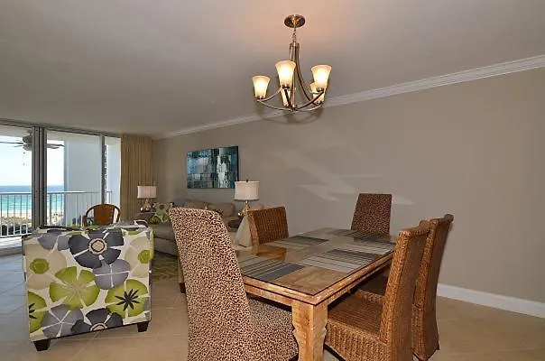 3064 - Shoreline Towers Free Beach Setup Included! Destin Holiday home
