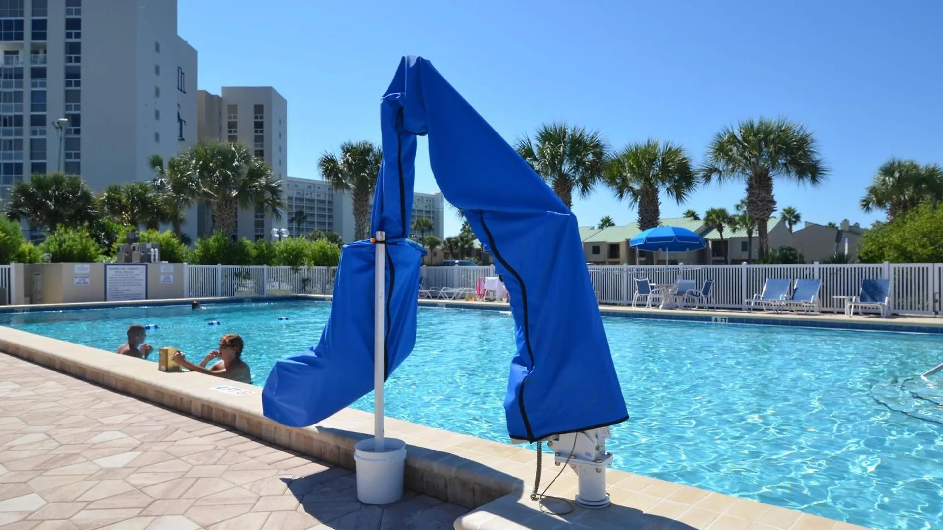 Holiday home 3064 - Shoreline Towers Free Beach Setup Included! Destin United States