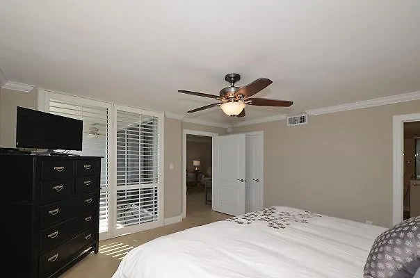 3064 - Shoreline Towers Free Beach Setup Included! Destin 0*,