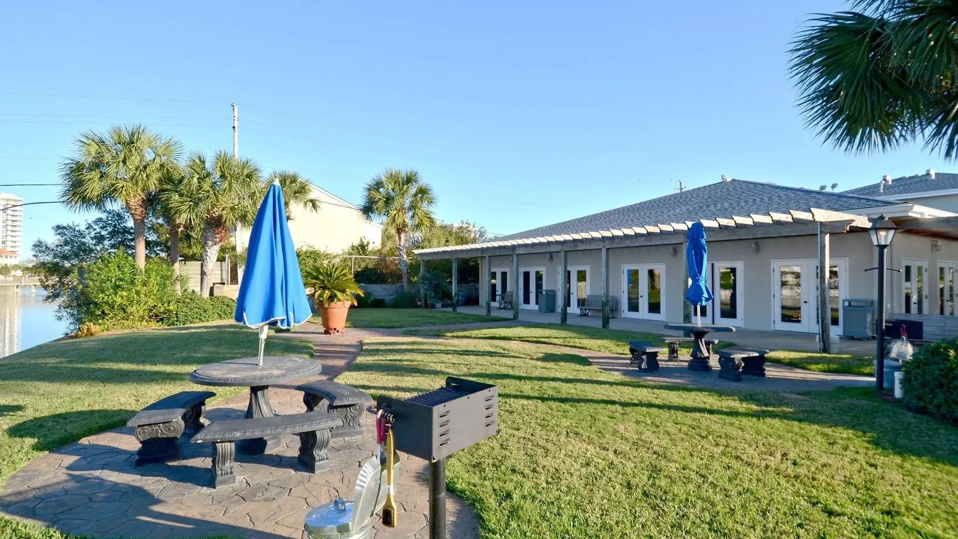 Holiday home 3064 - Shoreline Towers Free Beach Setup Included! Destin