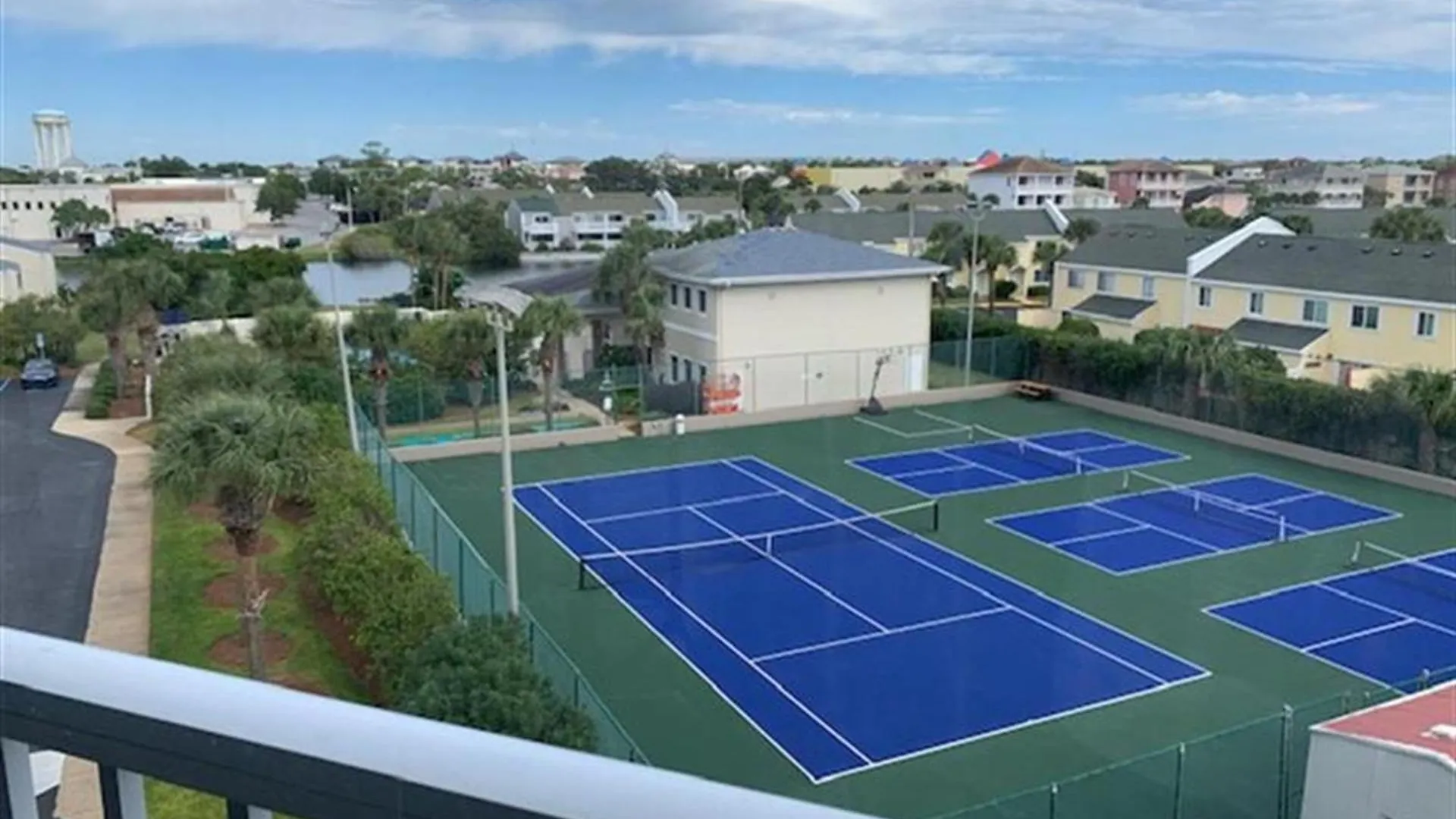 Holiday home 3064 - Shoreline Towers Free Beach Setup Included! Destin