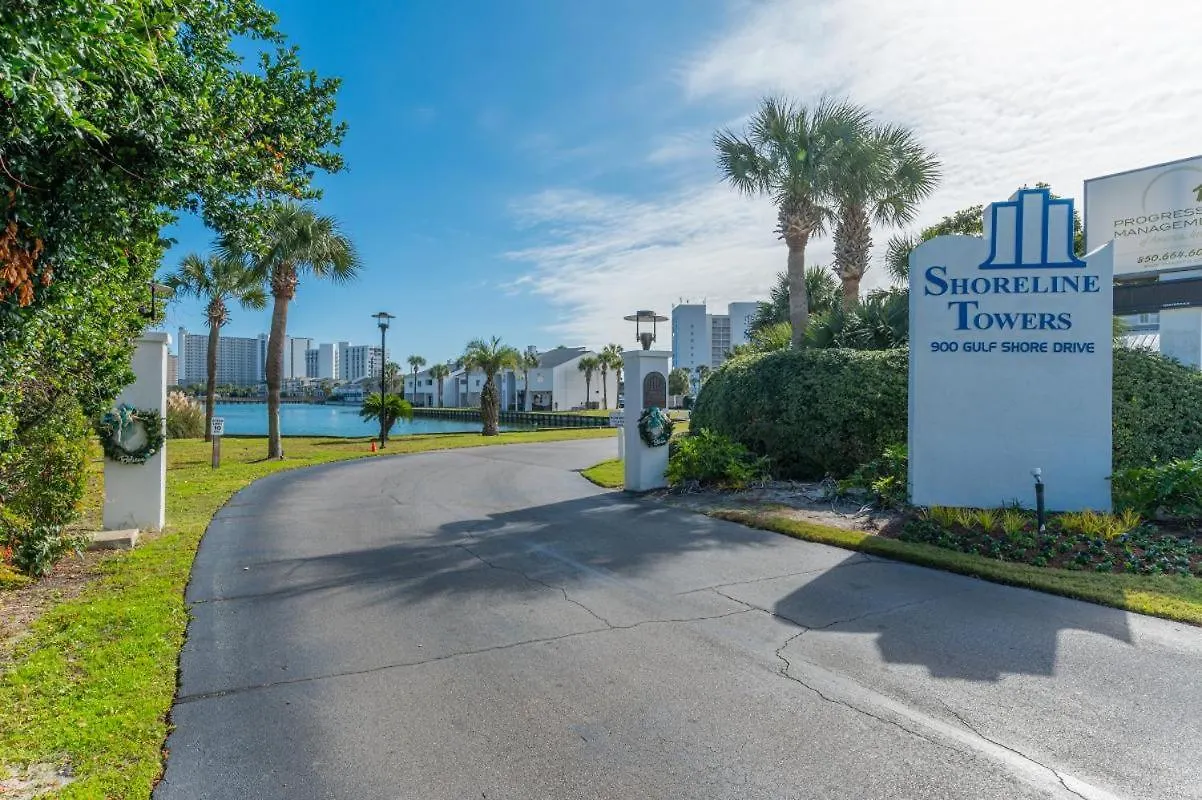 3064 - Shoreline Towers Free Beach Setup Included! Destin 0*,